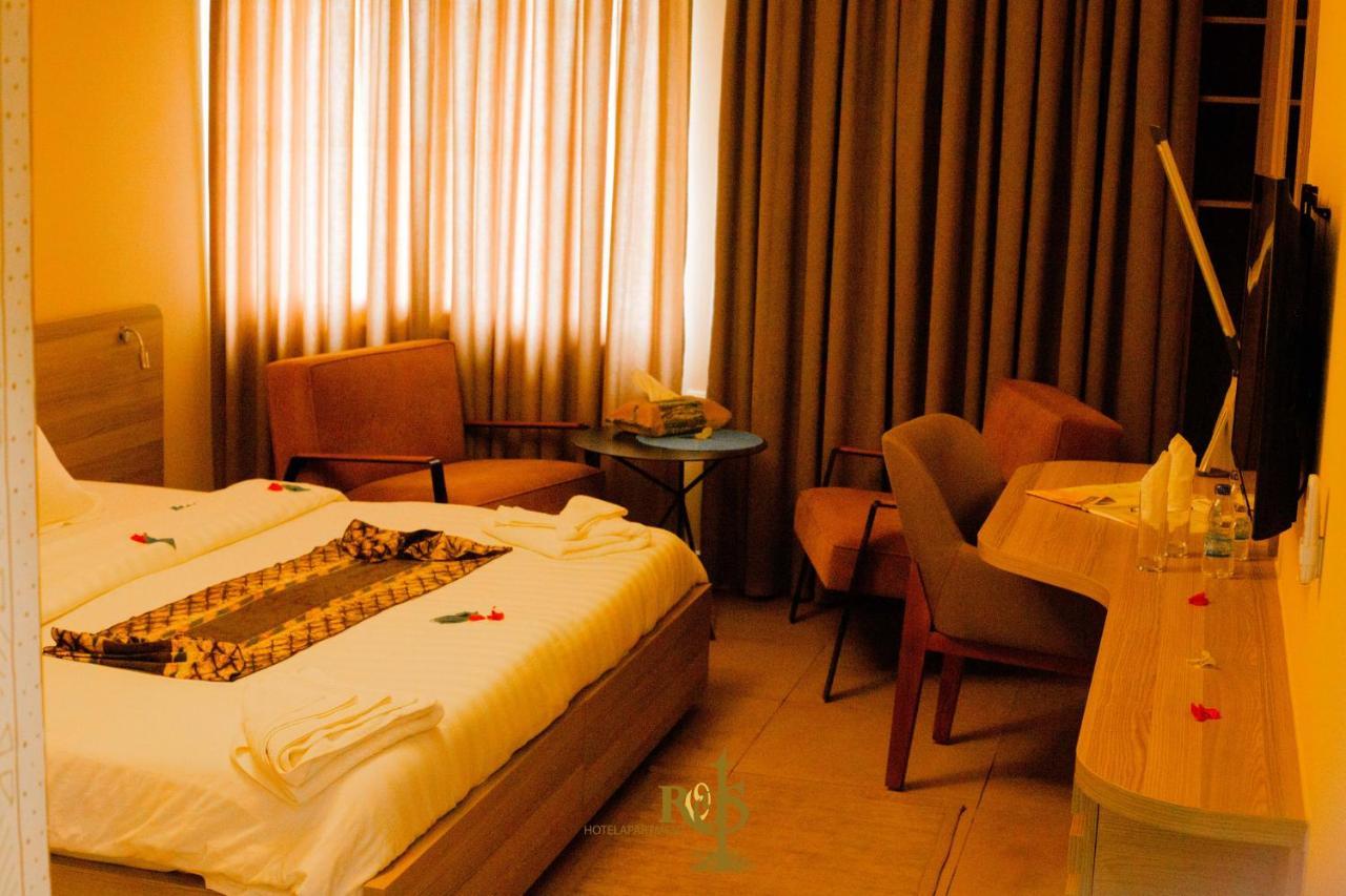 Roots Hotel Apartments Abican Dış mekan fotoğraf